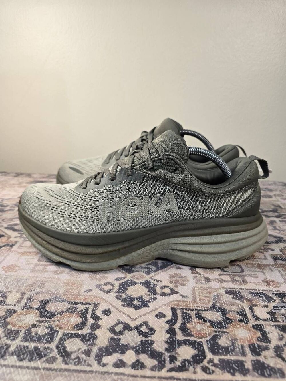 Hoka One One Bondi 8 Army Green Men's Running Shoes Size 10